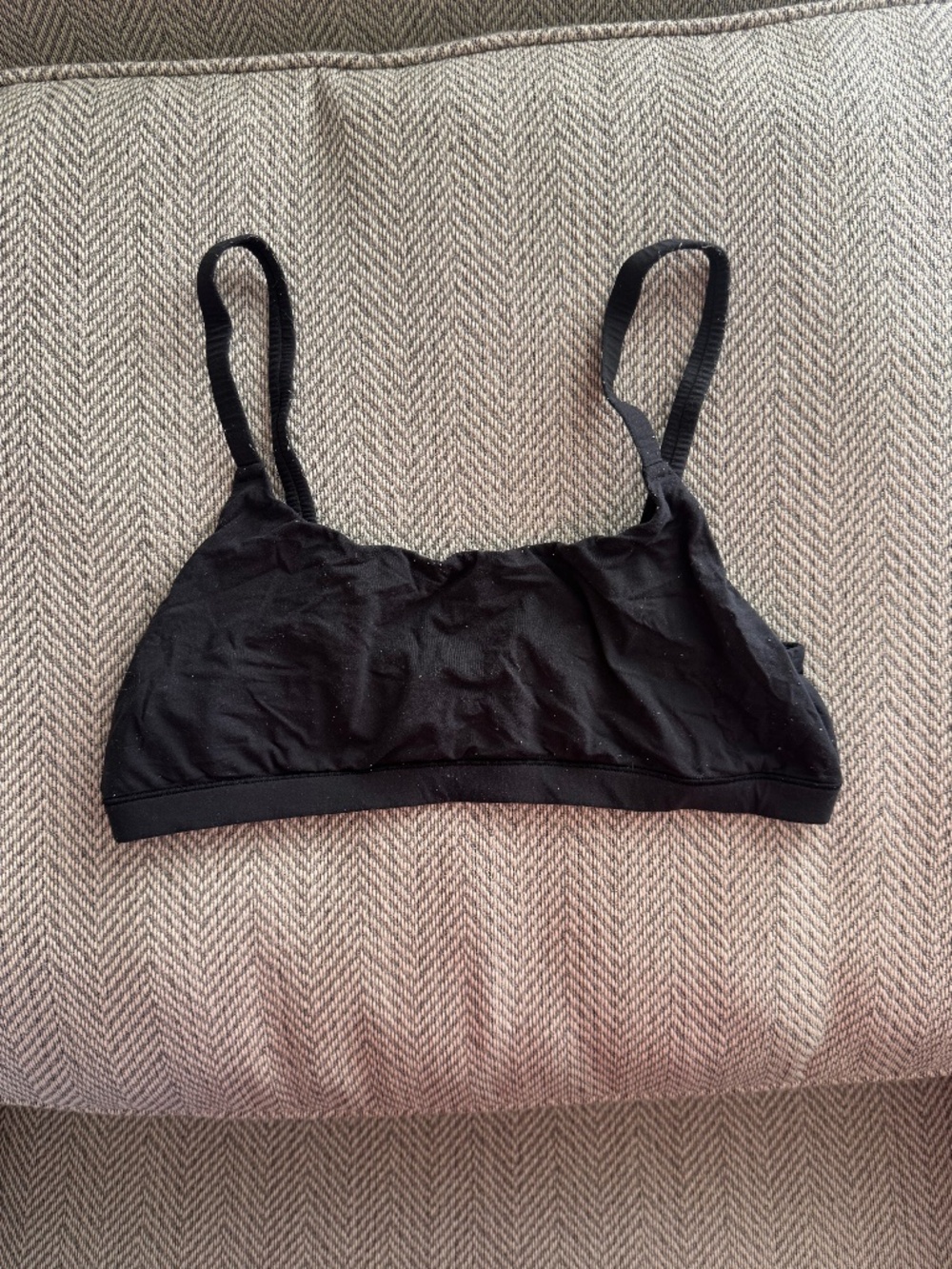 SKIMS FITS EVERYBODY SCOOP BRALETTE Black Large
